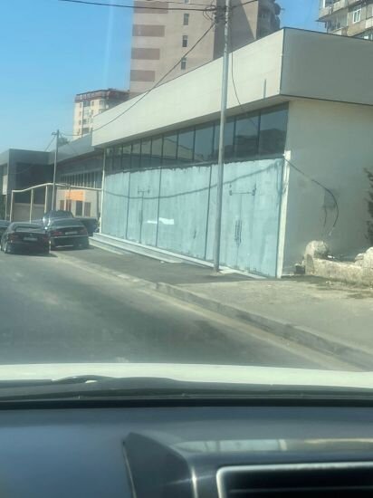 Rafiq Quliyevin rəhbəri olduğu rayondan şikayətlər səngimir: COP29 adı altında səkilər zəbt edilir - FOTO