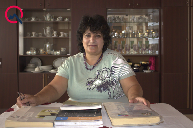 51 yaşında yenidən tələbə oldu - Foto