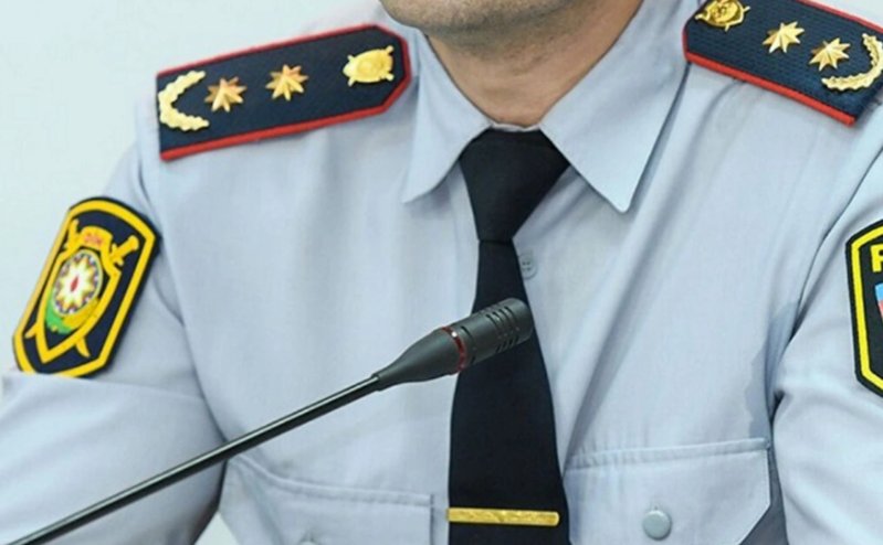 Azərbaycanda içində polis rəisinin olduğu maşın QƏZAYA DÜŞDÜ