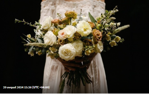 Trampın 81 yaşlı şəriki 26 yaşlı qızla evləndi