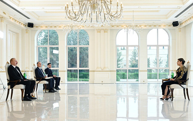 Prezident yeni səfiri qəbul etdi - Fotolar