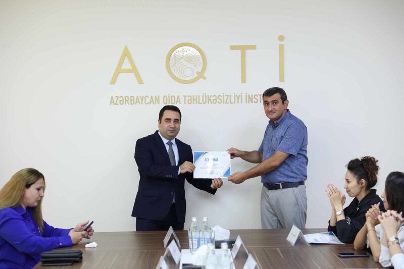 Jurnalistlər AQTİ-nin fəaliyyəti barədə məlumatlandırılıb