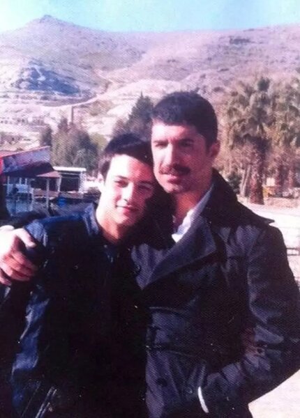 Özcan Deniz və Mert Yazıcıoğlunun illər öncəki görünüşü görənləri təəccübləndirib - FOTO