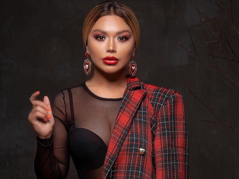 Türkana efirdə bahalı üzük hədiyyə gəldi: "Səni alan mən olacağam" - VİDEO