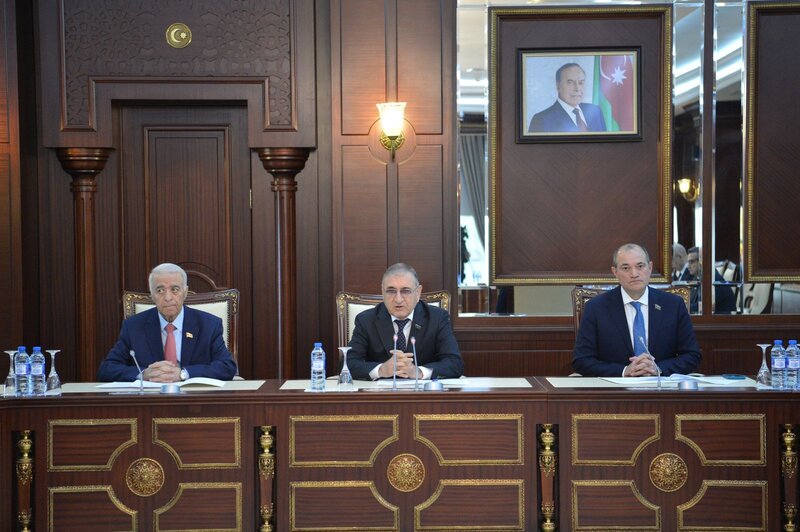 Milli Məclisin Aqrar siyasət komitəsinin 2025-ci ilin yaz sessiyasında ilk iclası keçirilib