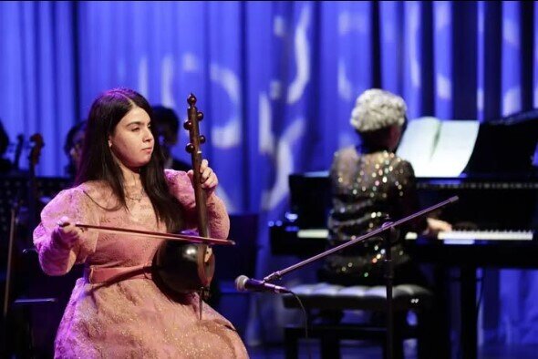 Prezidentin mükafatlandırdığı gənclər arasında o da var (FOTO)