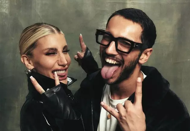 Məşhur müğənni sevgilisi ilə fotolarını paylaşdı