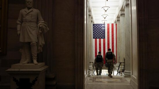 ABŞ Konqresinə hücumu 20 milyon nəfər izlədi - FOTO