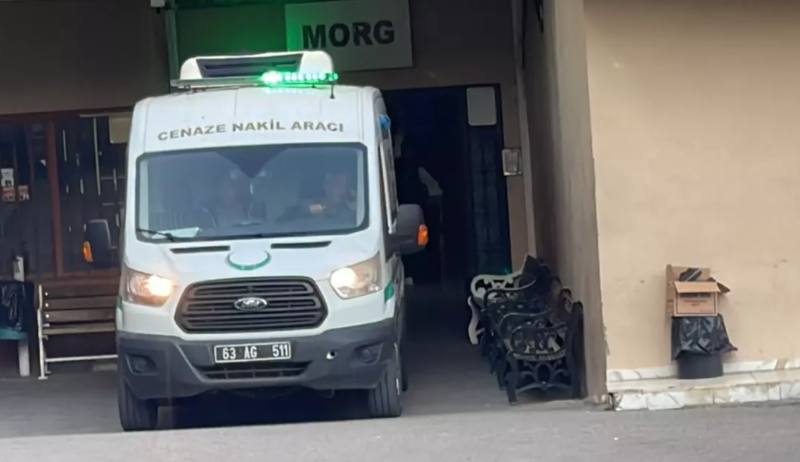 Üzərinə dəmir dirək aşan 16 yaşlı oğlan həyatını itirdi