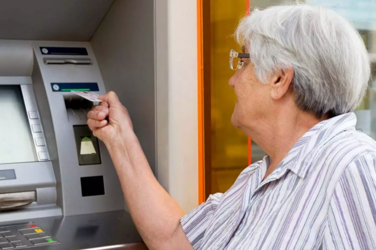 Pensiya alanlara ŞAD XƏBƏR! Bayram öncəsi təqaüdlər veriləcək