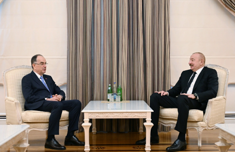 Prezident İlham Əliyev Albaniya prezidenti ilə görüşüb