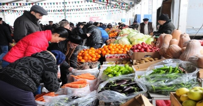 Bazarda satılan tərəvəz zərərlidir? (AÇIQLAMA)
