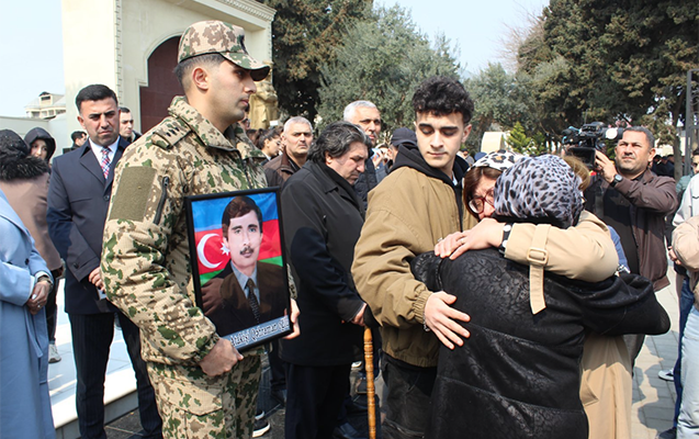İtkin şəhidimiz dəfn olundu - Fotolar