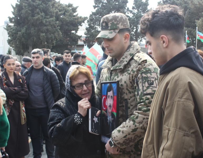 İtkin şəhidimiz dəfn olundu - Fotolar