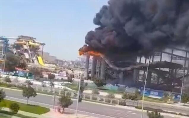 BƏƏ-də akvaparkda güclü yanğın olub - VİDEO