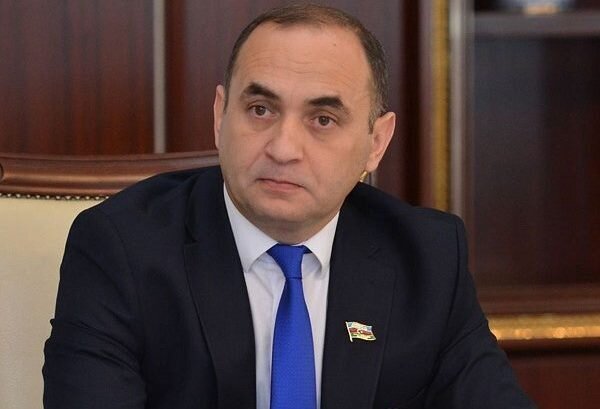 "Bu günün gəncləri gələcəyin idarəçiləridir" - DEPUTAT