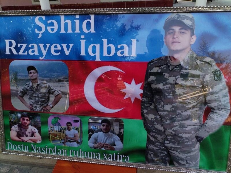 Şəhidin bacısı dünyaya gəldi - Video