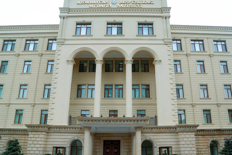 Azərbaycan ordusunun sıralarına qoşulmaq istəyənlərin NƏZƏRİNƏ