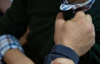 Dövlət qurumunda rəislə mütəxəssis arasında DAVA