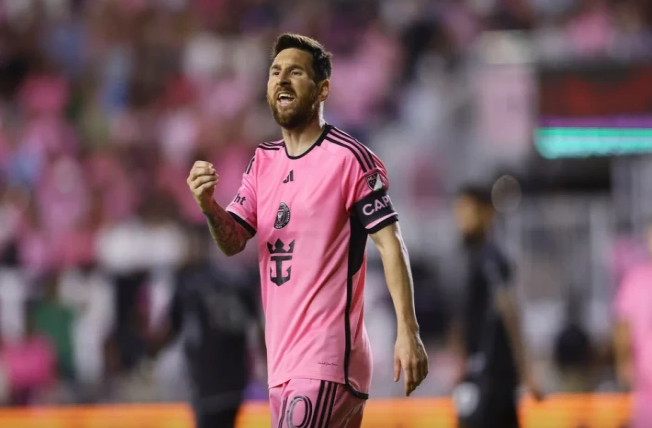 Messinin komandası Çempionlar Kubokunun 1/4 finalında uduzdu