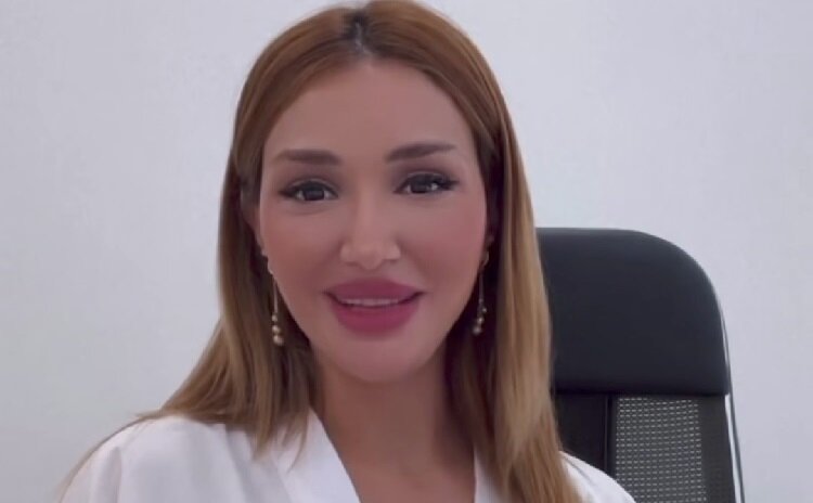 "Dr.cosmetolog Delya" sosial platformadan özünə süni təriflər yazdırır- Pasiyentin üzündə qüsur yaradıb