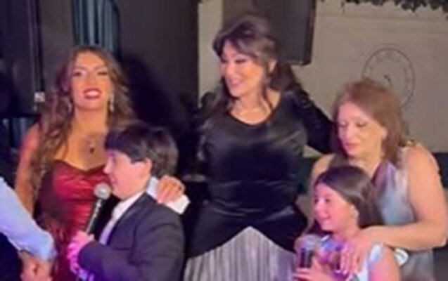 Gəlininə ad günü keçirdi - Video