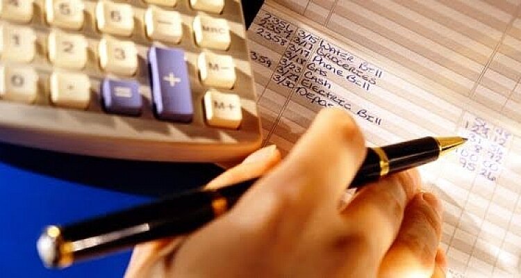 90 min manat vergi borcu olan "Güvən Lux" MMC "Dənizkənarı Bulvar İdarəsi" ilə necə müavilə bağladı?