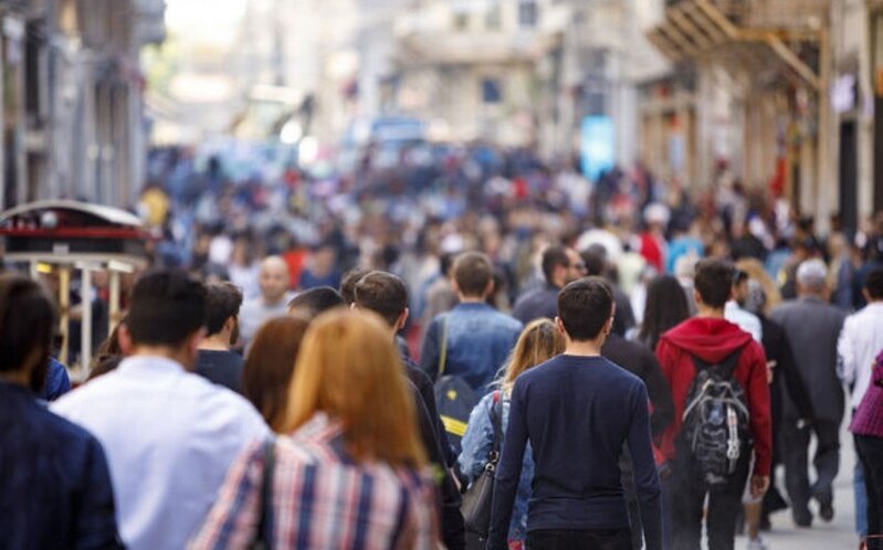 Azərbaycanda əhalinin sayının artımı ilə bağlı dövlət proqramının qəbul olunması təklif edilir