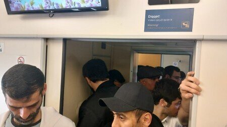 Sumqayıt-Bakı ekspress qatarında şok görüntülər: sərnişinlər ayaqüstə qaldılar - FOTOLAR