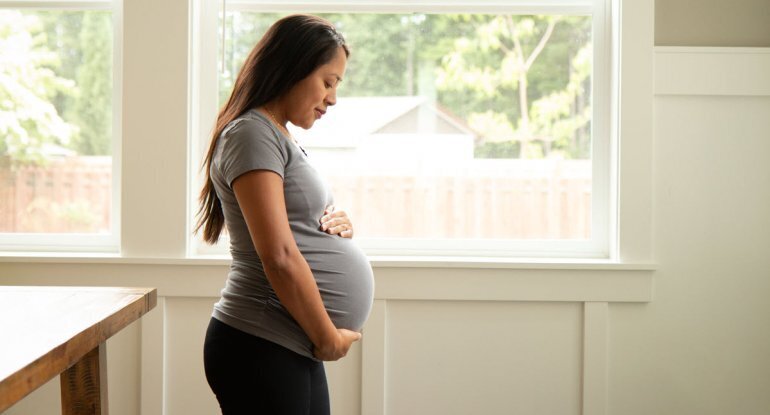 Dünyada hər 2 dəqiqədə 1 hamilə qadın ölür - Trampın qərarı rəqəmləri artıra bilər