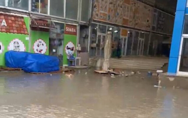 "Sədərəy"i su basdı - Video