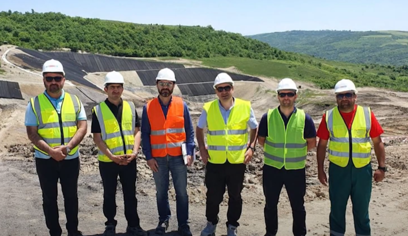 "O, başçı idi, hər kəsi göndərə bilərdi, amma fədakarlıq etdi..." - Video