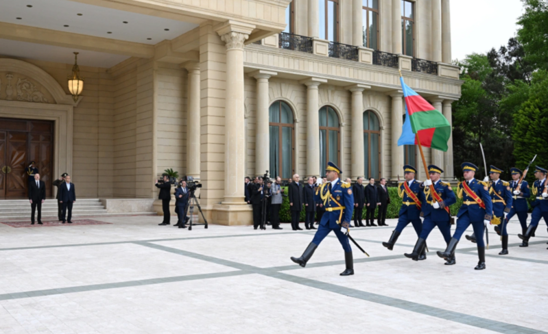 İran Prezidenti Məsud Pezeşkianın rəsmi qarşılanma mərasimi olub