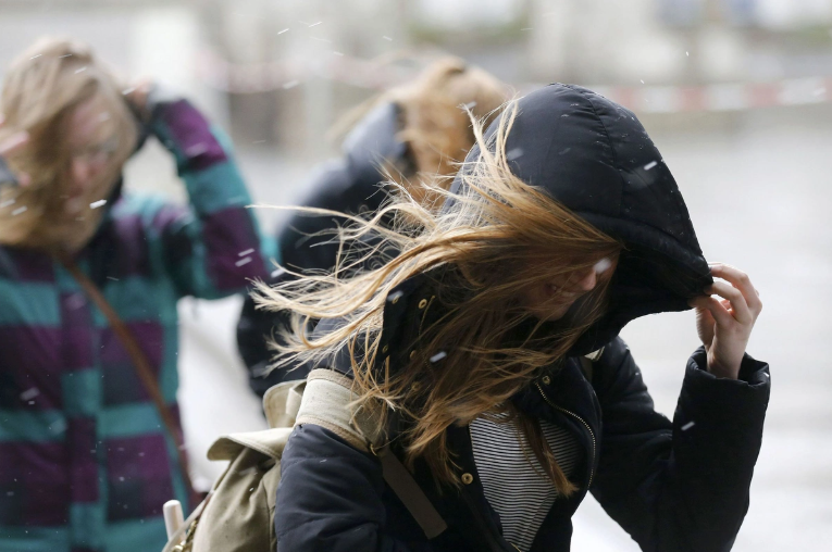 Növbəti üç gün güclü külək əsəcək - XƏBƏRDARLIQ