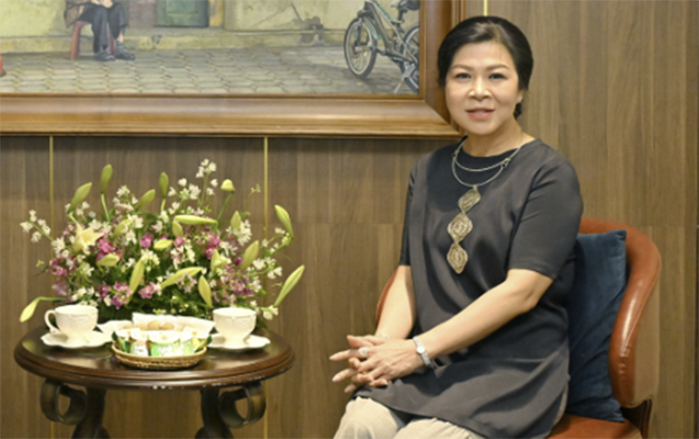 Vyetnamın birinci xanımı İçərişəhərlə tanış oldu