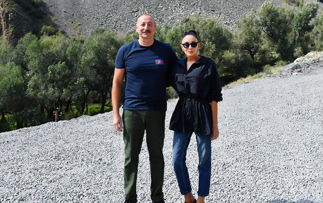 Prezident və xanımı Şuşada