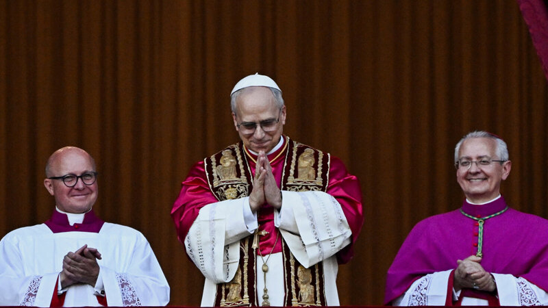 Papa XIV Leo: İsa Məsihi supermen hesab etmək ateizmə bərabərdir