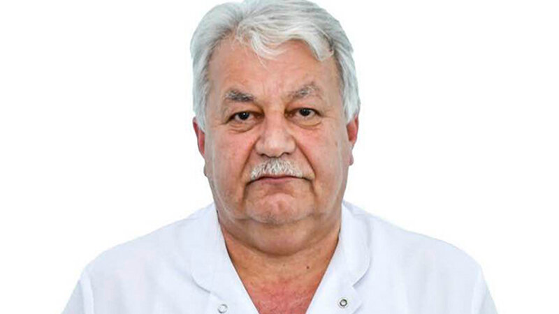 Xanımı işsiz qoyan xəstəxana direktoru cəzalandırıldı