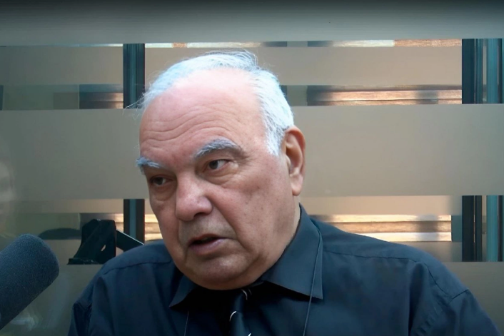 Cavanşir Quliyev özü üçün məzarlıqda yer alıb