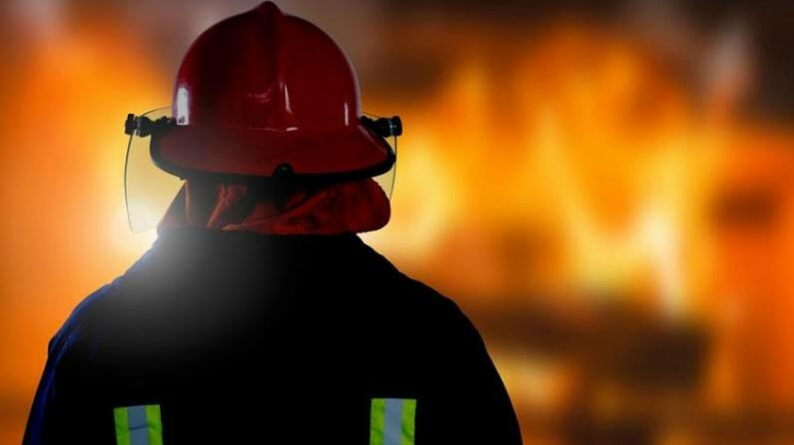 Avtobusda yanğın baş verdi: Sərnişinlər təxliyə edildi - VİDEO