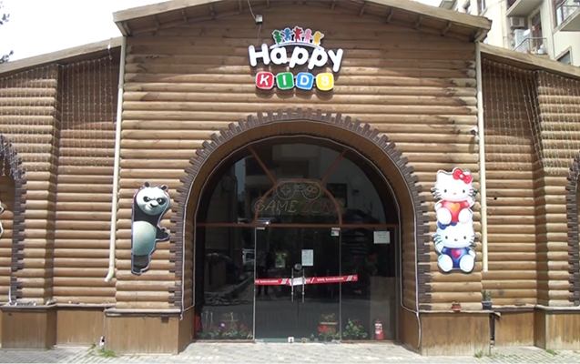 Xırdalandakı uşaq əyləncə mərkəzi bağlandı - Video