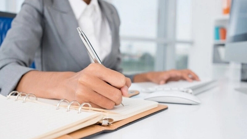 Daha bir qadın müəllim icra başçısına müavin təyin olundu (FOTO)