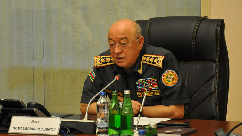 Kəmaləddin Heydərov əmr imzaladı
