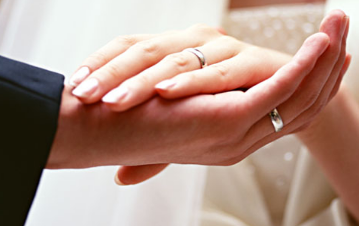 Evlilik yubileyində möhtəşəm hədiyyə