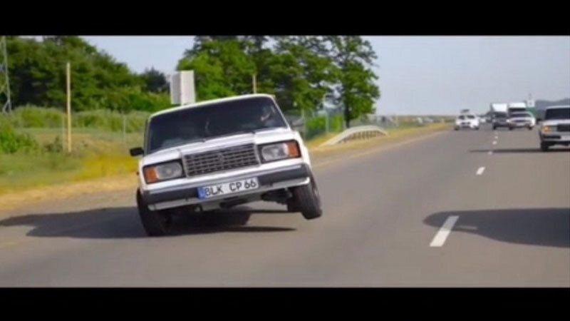 Avtoxuliqanlıq edərək görüntüləri sosial şəbəkədə yayan sürücü həbs olundu