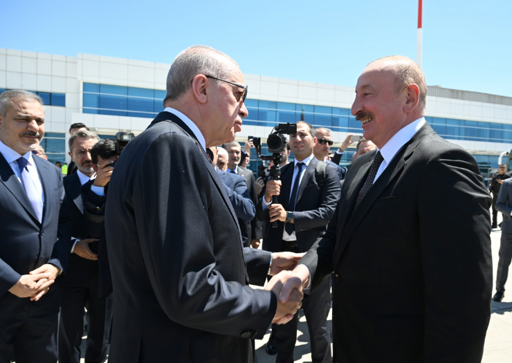 İlham Əliyev Türkiyədə işgüzar səfərdədir