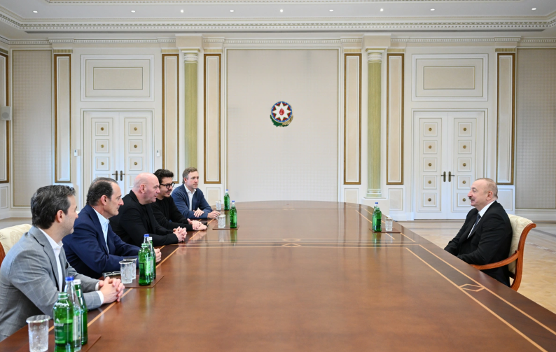 İlham Əliyev UFC-nin prezidentini qəbul edib