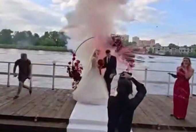 Toy faciəyə çevrildi - Gəlin və bəy yaralandı - ANBAAN VİDEO