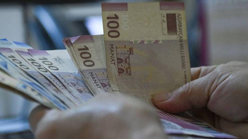 Azərbaycanda bu müavinətlər və təqaüdlər artırıldı