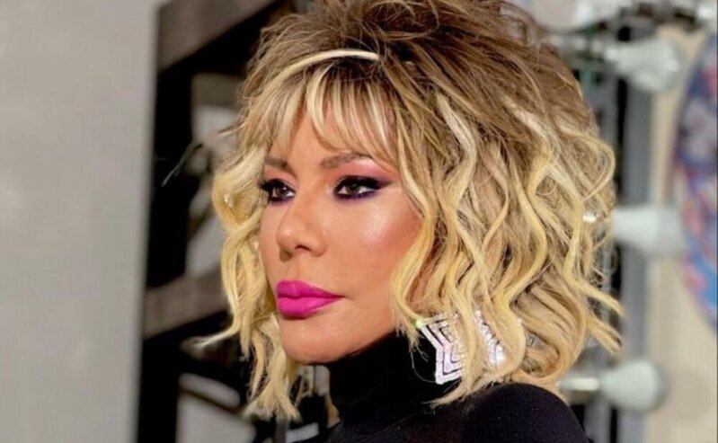 "Maaşım 200 manatdır"